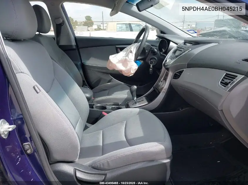 5NPDH4AE0BH045215 2011 Hyundai Elantra Gls