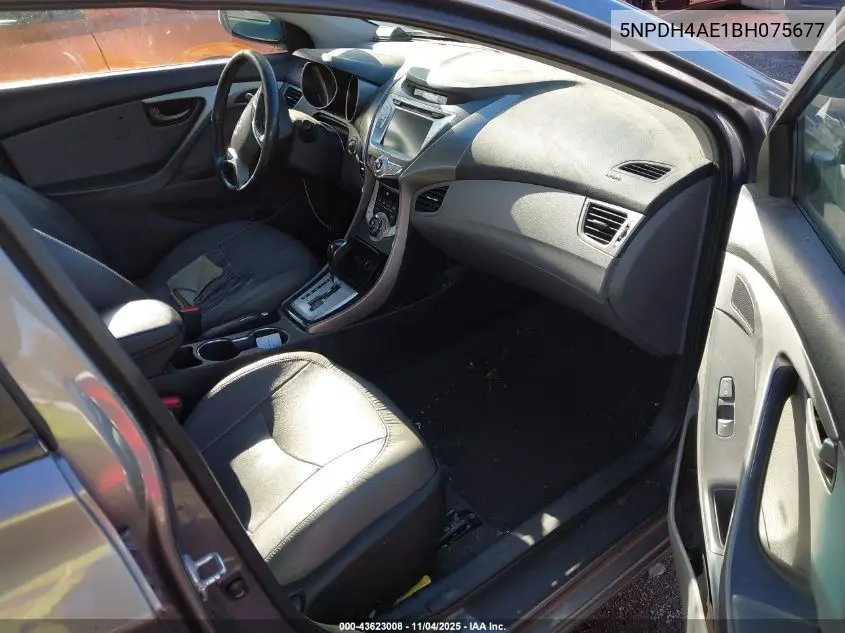 5NPDH4AE1BH075677 2011 Hyundai Elantra Limited