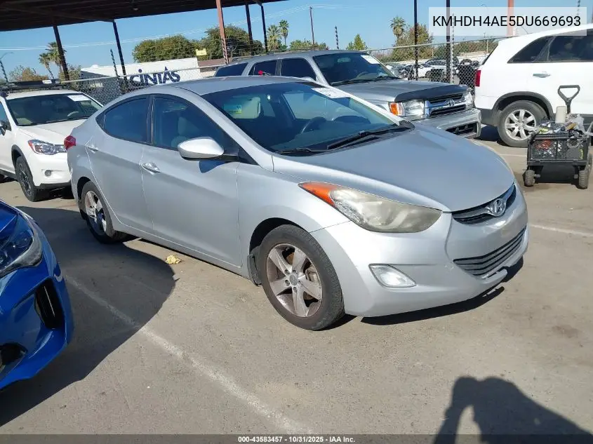 KMHDH4AE5DU669693 2013 Hyundai Elantra Gls