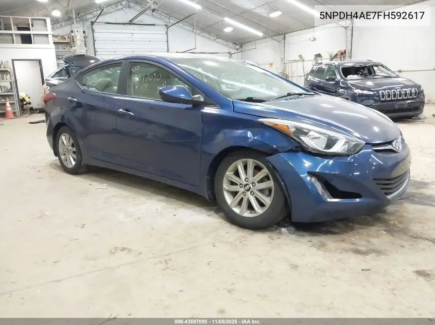 5NPDH4AE7FH592617 2015 Hyundai Elantra Se