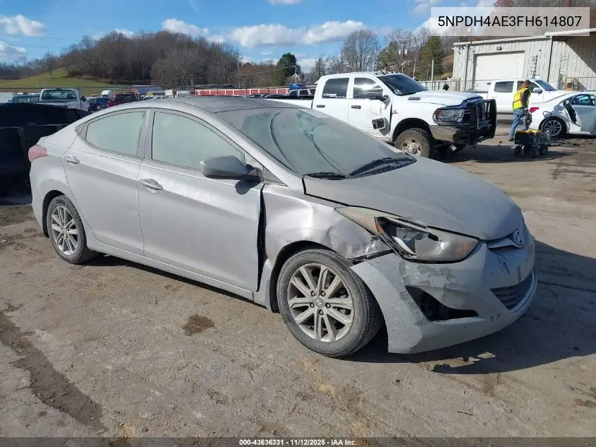 5NPDH4AE3FH614807 2015 Hyundai Elantra Se
