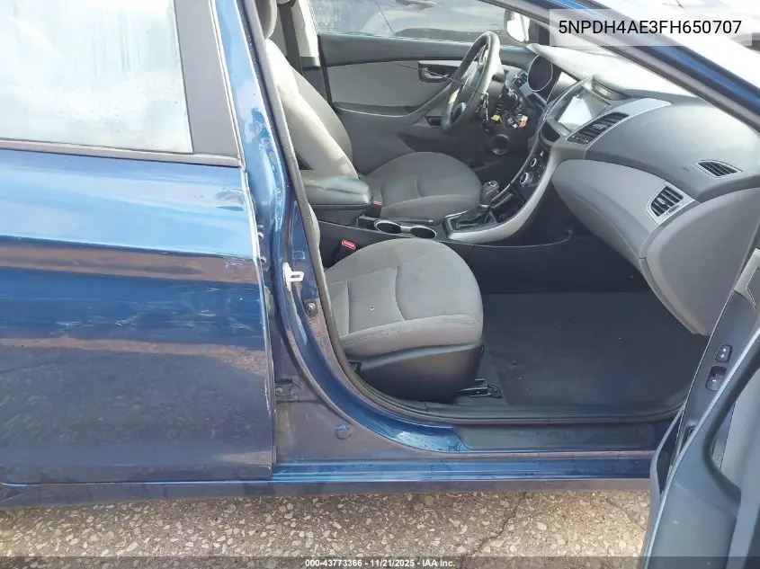 5NPDH4AE3FH650707 2015 Hyundai Elantra Se