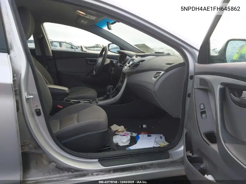 5NPDH4AE1FH645862 2015 Hyundai Elantra Se