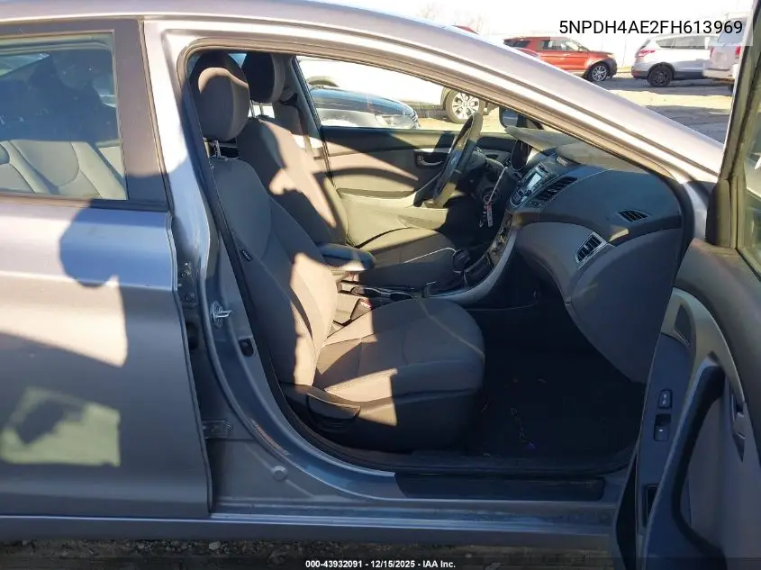 5NPDH4AE2FH613969 2015 Hyundai Elantra Se