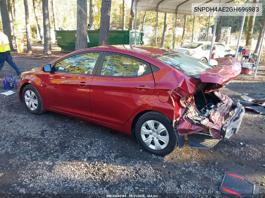 5NPDH4AE2GH696983 2016 Hyundai Elantra Se