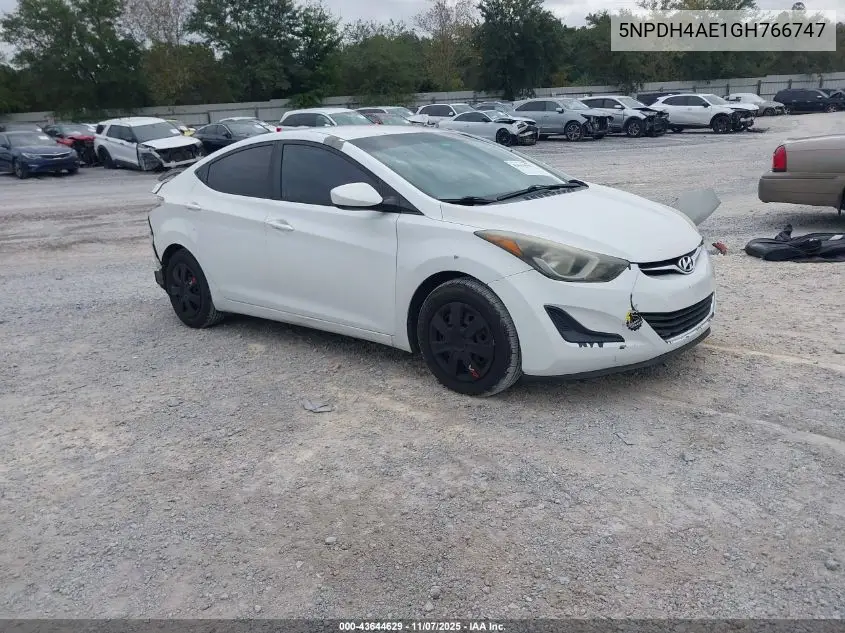 5NPDH4AE1GH766747 2016 Hyundai Elantra Se