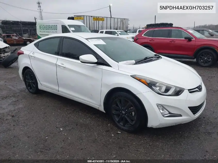 5NPDH4AEXGH703257 2016 Hyundai Elantra Se