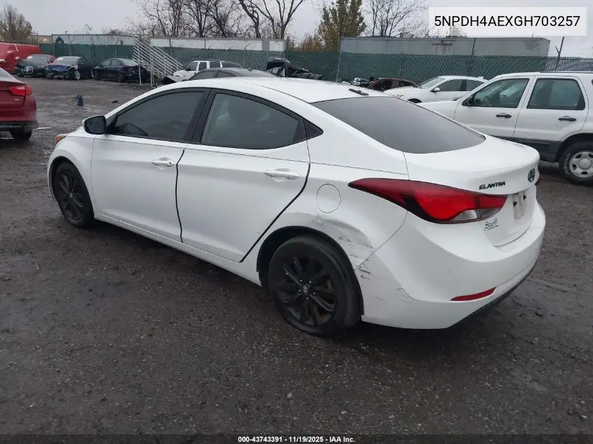 5NPDH4AEXGH703257 2016 Hyundai Elantra Se