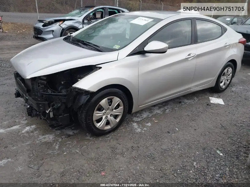 5NPDH4AE9GH751705 2016 Hyundai Elantra Se