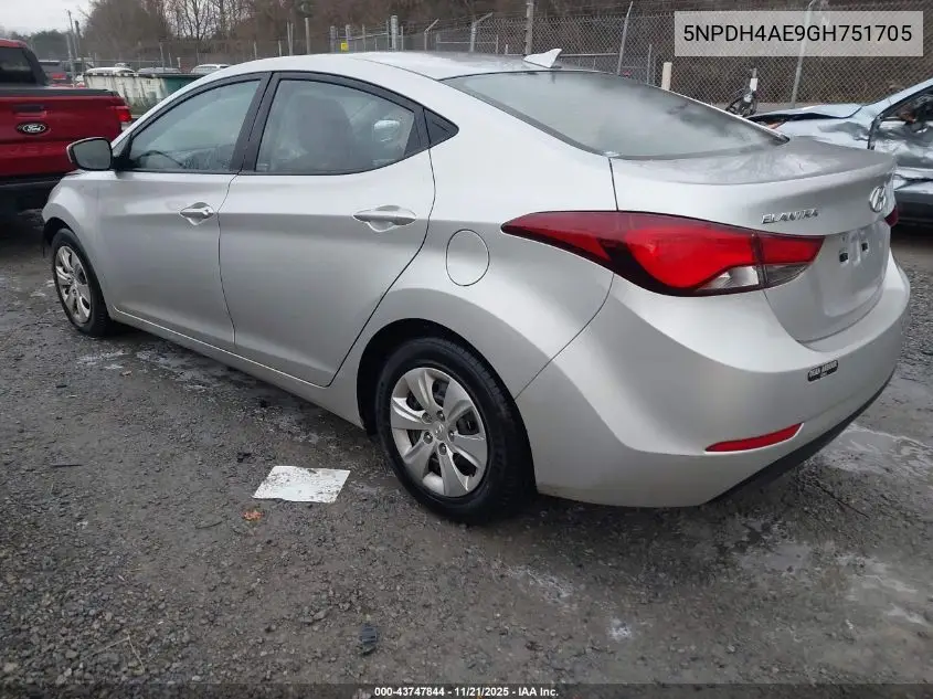 5NPDH4AE9GH751705 2016 Hyundai Elantra Se