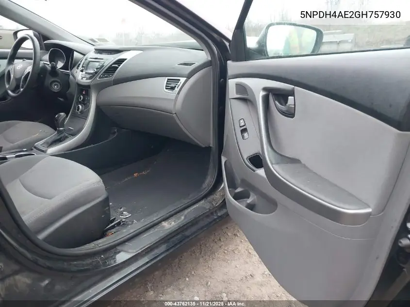 5NPDH4AE2GH757930 2016 Hyundai Elantra Se