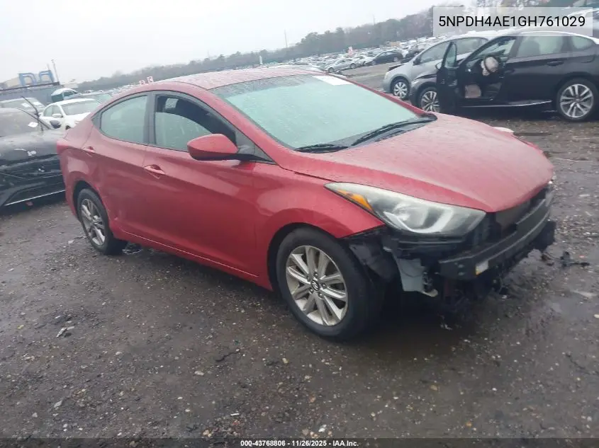 5NPDH4AE1GH761029 2016 Hyundai Elantra Se