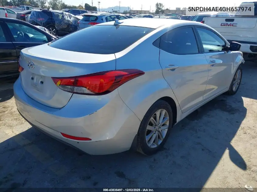 5NPDH4AE4GH657974 2016 Hyundai Elantra Se