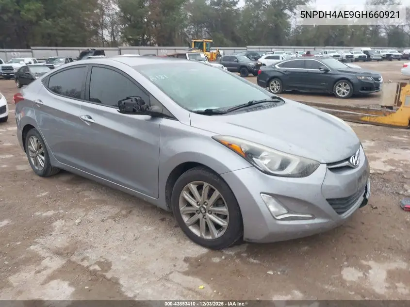 5NPDH4AE9GH660921 2016 Hyundai Elantra Se
