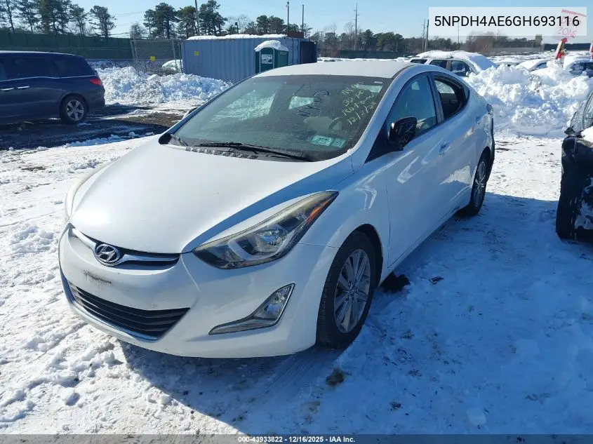 5NPDH4AE6GH693116 2016 Hyundai Elantra Se