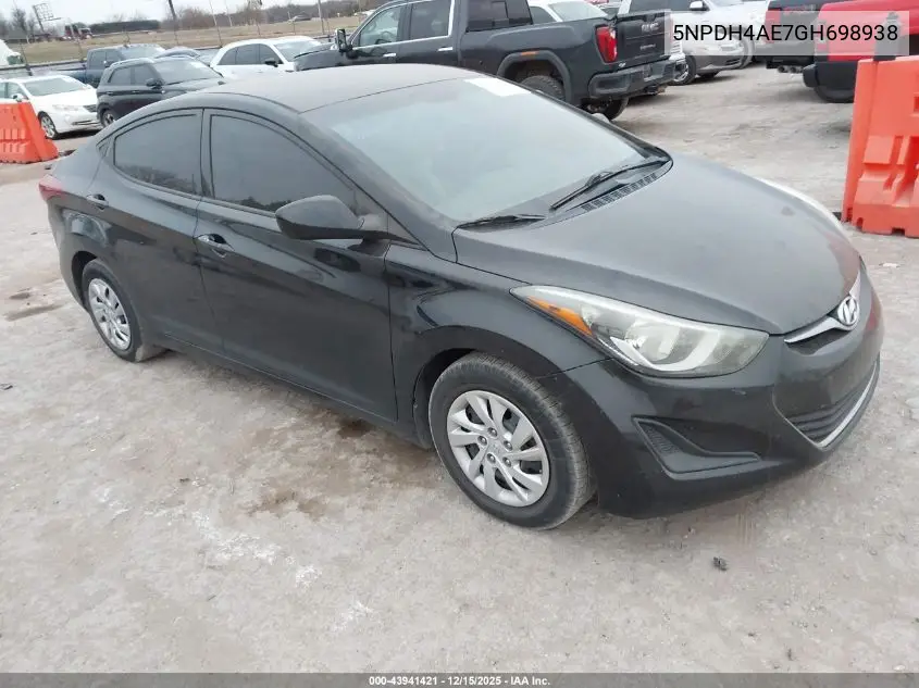 5NPDH4AE7GH698938 2016 Hyundai Elantra Se