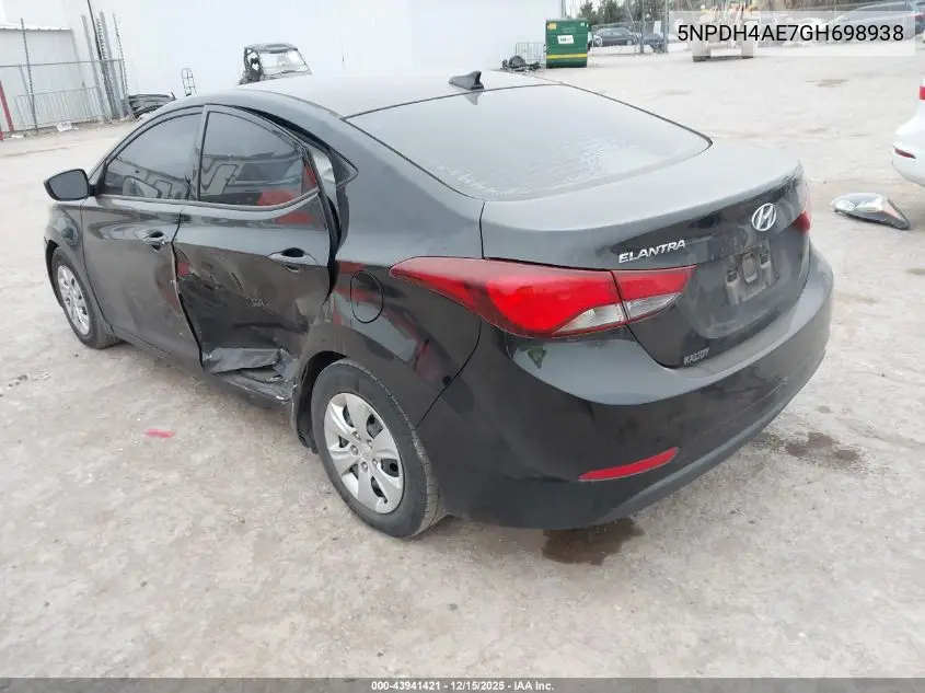 5NPDH4AE7GH698938 2016 Hyundai Elantra Se