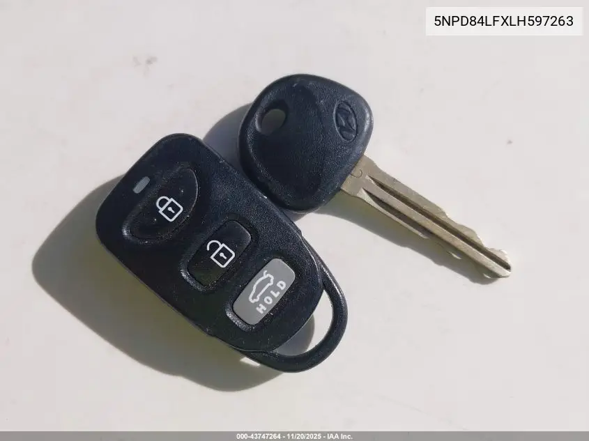 5NPD84LFXLH597263 2020 Hyundai Elantra Sel