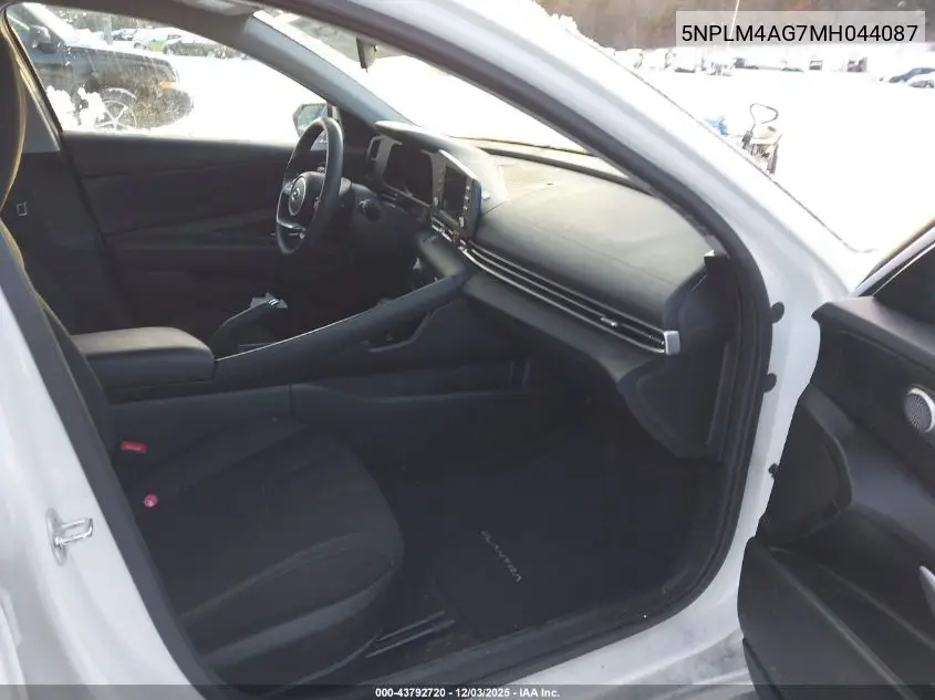 5NPLM4AG7MH044087 2021 Hyundai Elantra Sel