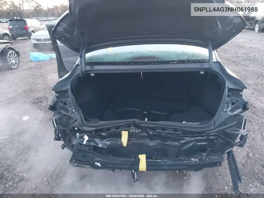 5NPLL4AG3NH061988 2022 Hyundai Elantra Se