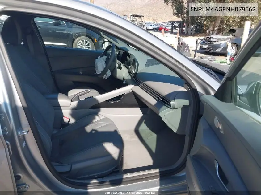 5NPLM4AG8NH079562 2022 Hyundai Elantra Sel