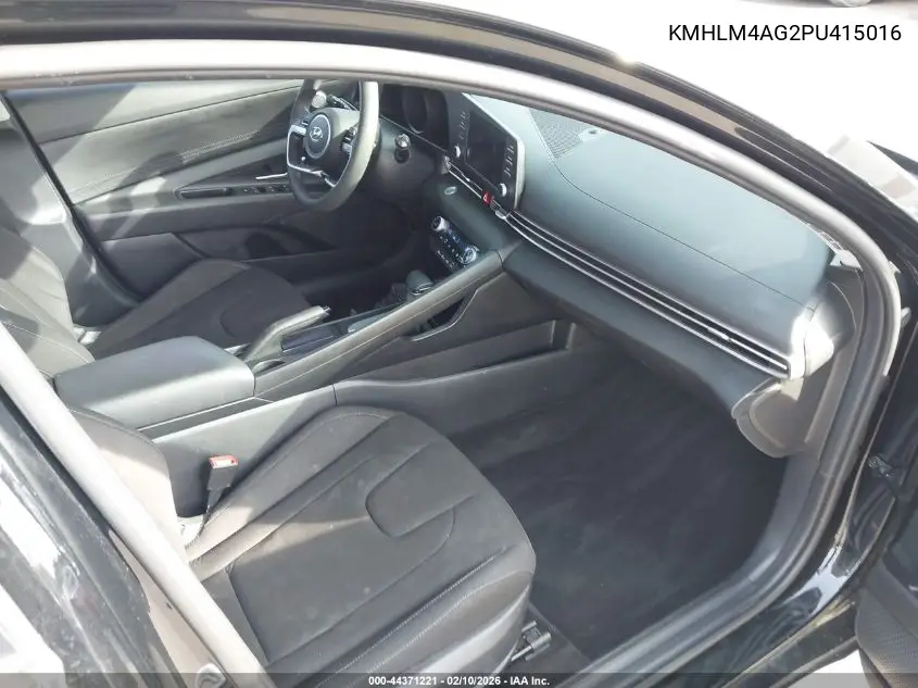 KMHLM4AG2PU415016 2023 Hyundai Elantra Sel