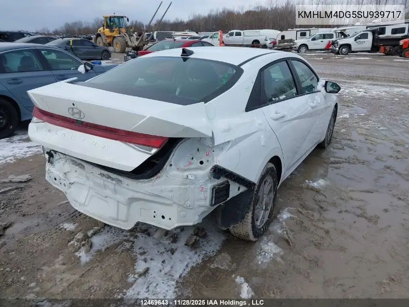 KMHLM4DG5SU939717 2025 Hyundai Elantra Essential