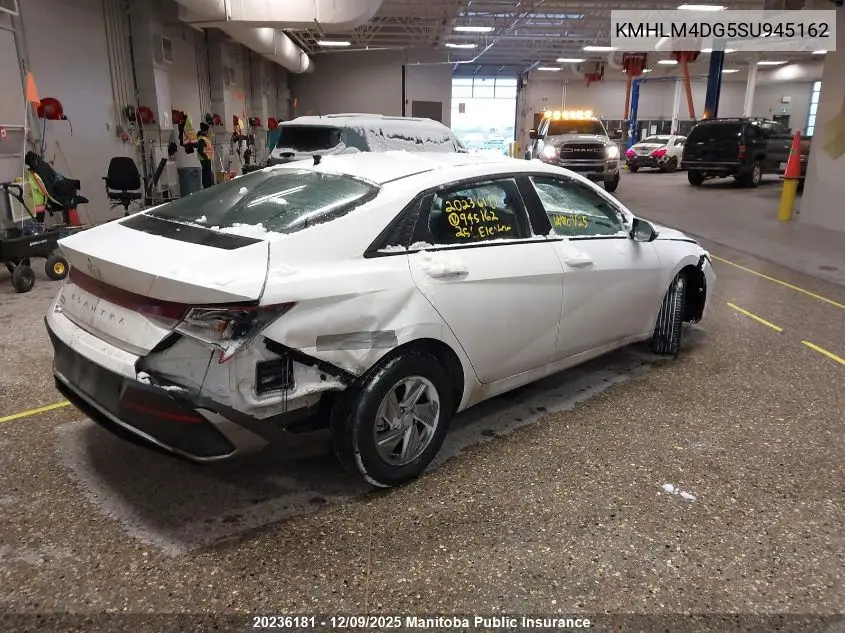 KMHLM4DG5SU945162 2025 Hyundai Elantra Essential