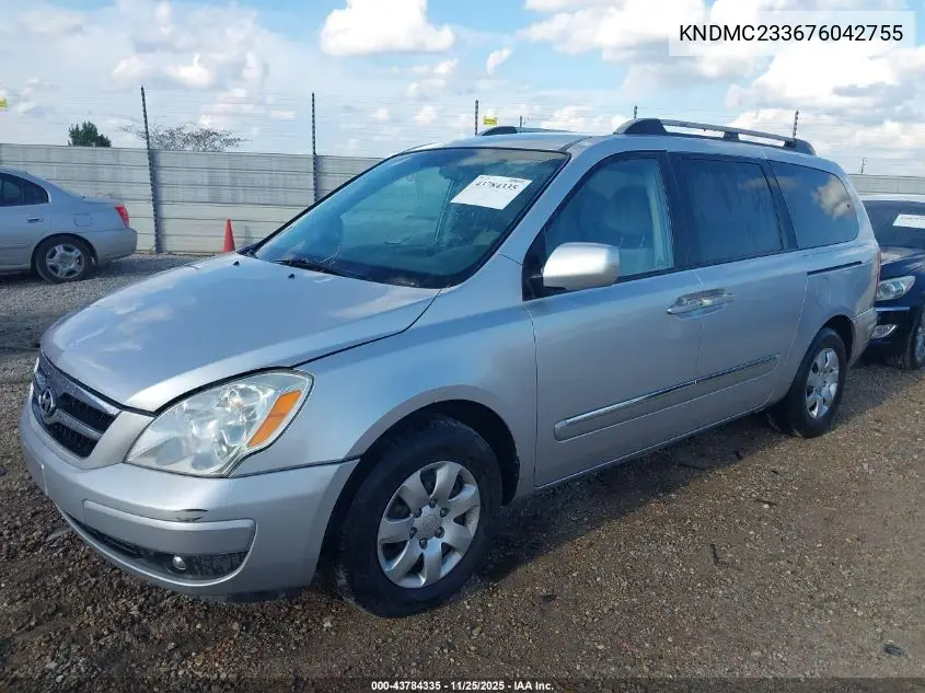 KNDMC233676042755 2007 Hyundai Entourage Gls/Limited/Se