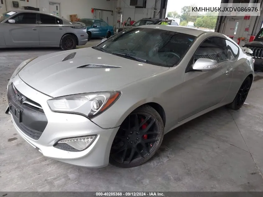 KMHHU6KJXDV086976 2013 Hyundai Genesis 3.8 Track