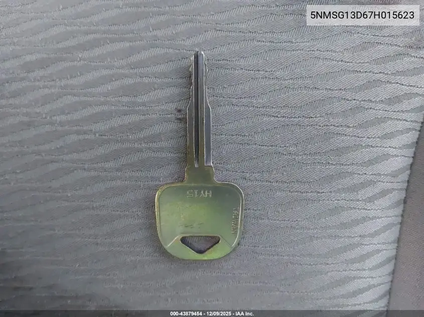 5NMSG13D67H015623 2007 Hyundai Santa Fe Gls