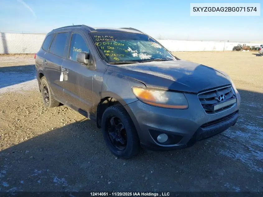 5XYZGDAG2BG071574 2011 Hyundai Santa Fe Gls