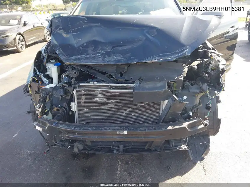 5NMZU3LB9HH016381 2017 Hyundai Santa Fe Sport 2.4L