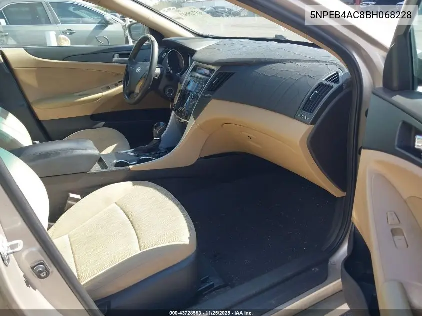 5NPEB4AC8BH068228 2011 Hyundai Sonata Gls