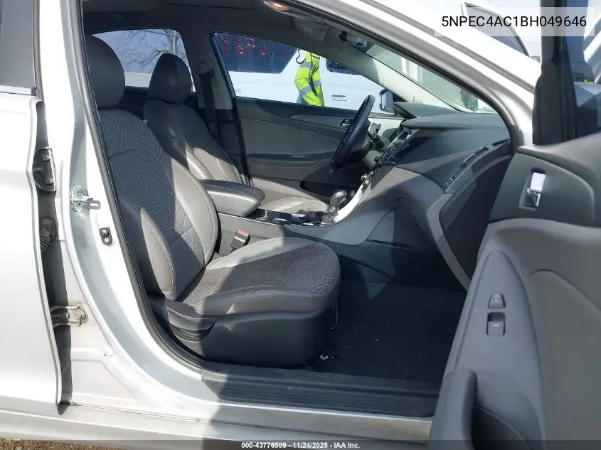 5NPEC4AC1BH049646 2011 Hyundai Sonata Se