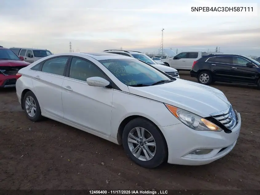 5NPEB4AC3DH587111 2013 Hyundai Sonata Gls