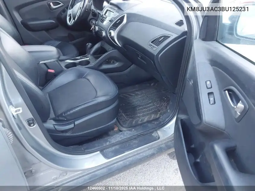 KM8JU3AC3BU125231 2011 Hyundai Tucson