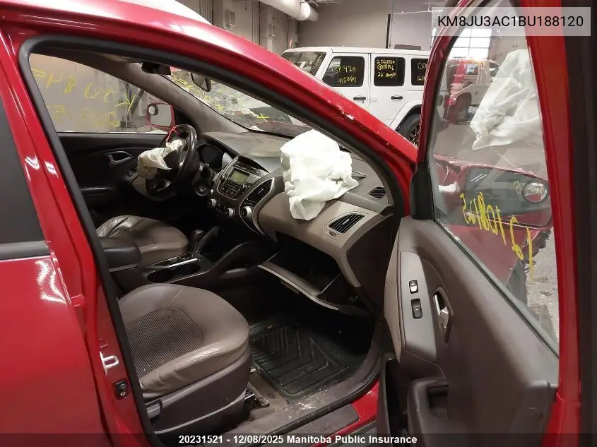 KM8JU3AC1BU188120 2011 Hyundai Tucson Gls