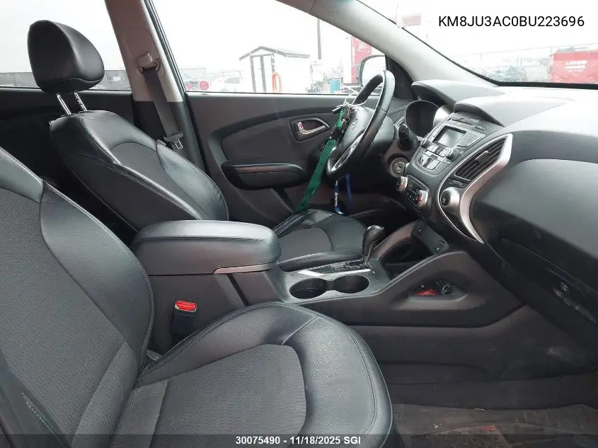 KM8JU3AC0BU223696 2011 Hyundai Tucson Gls/Limited