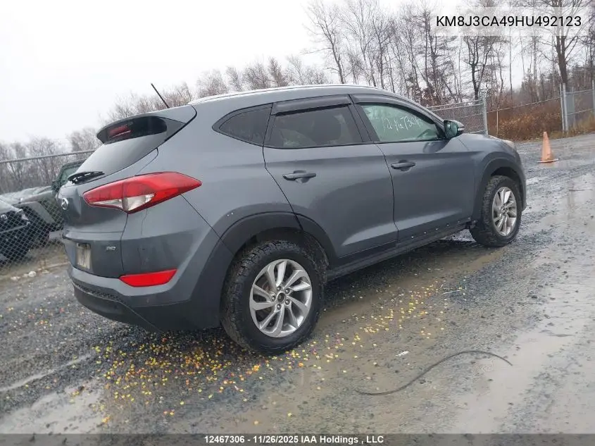 KM8J3CA49HU492123 2017 Hyundai Tucson Premium