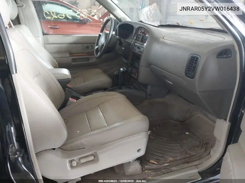 JNRAR05Y2VW016438 1997 Infiniti Qx4