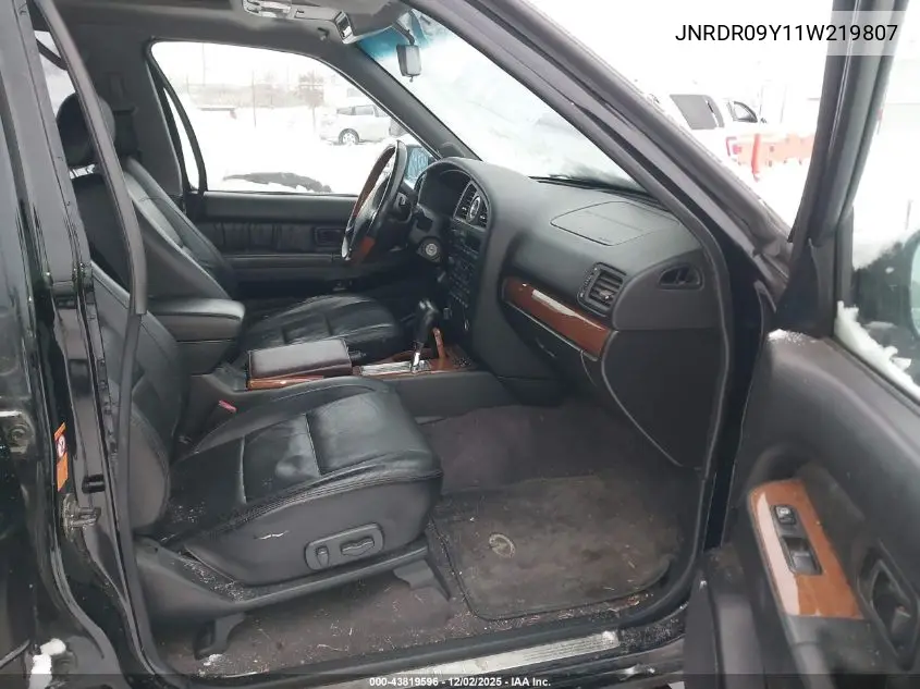JNRDR09Y11W219807 2001 Infiniti Qx4 Luxury