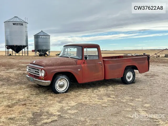 CW37622A8 1964 International 1100 1964 International 1100 4X2 Pickup