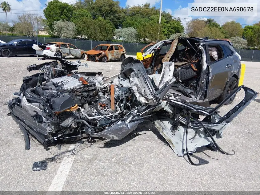 SADCZ2EE0NA690678 2022 Jaguar F-Pace Svr