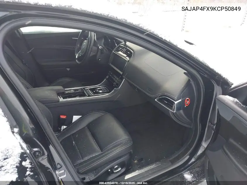 SAJAP4FX9KCP50849 2019 Jaguar Xe 25T Landmark