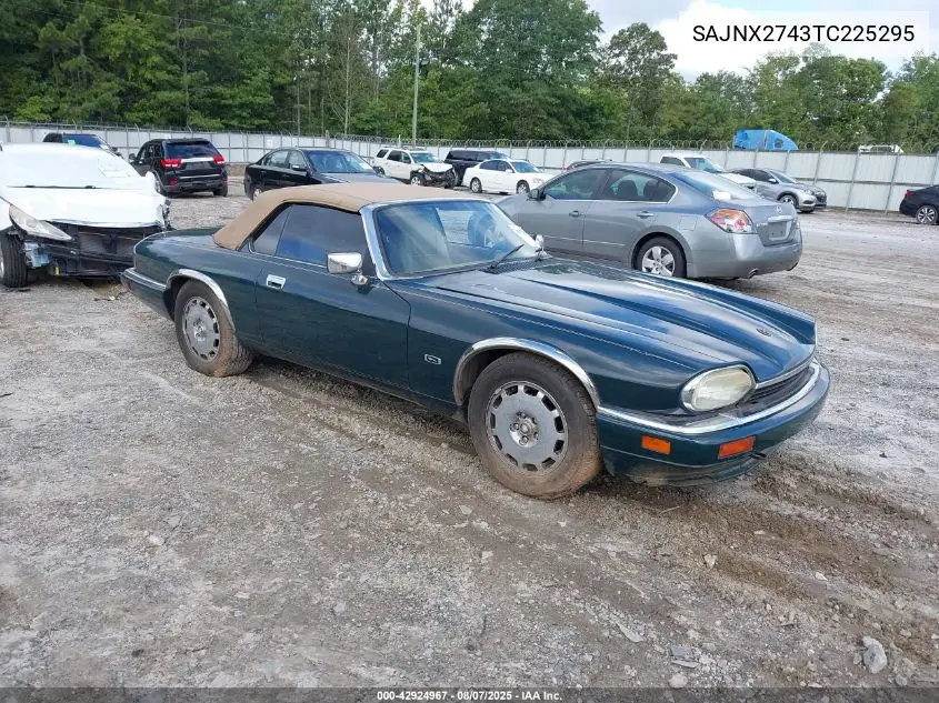 SAJNX2743TC225295