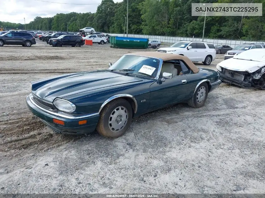 SAJNX2743TC225295