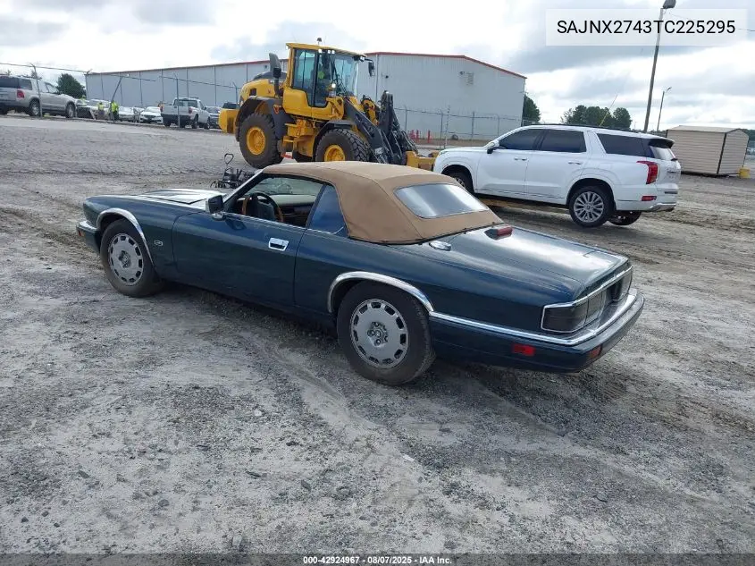 SAJNX2743TC225295