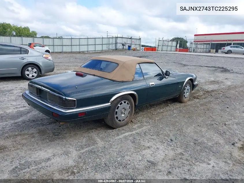 SAJNX2743TC225295