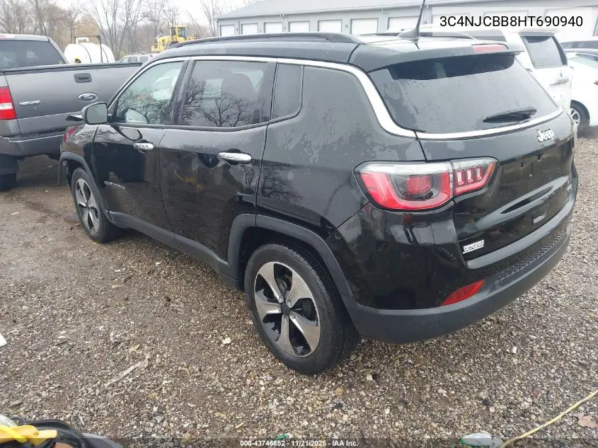 3C4NJCBB8HT690940 2017 Jeep New Compass Latitude Fwd